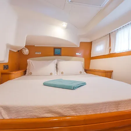 Sail Med Catamaran * Олудениз
